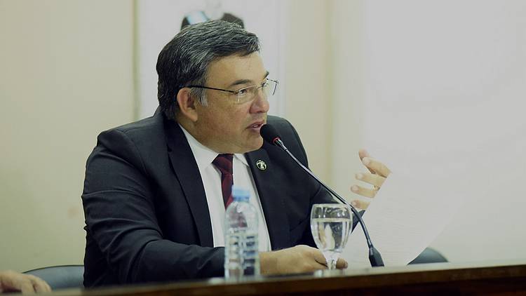 Elecciones: senador dijo que el PJ sabía que perdía pero “sorprendió diferencia de votos”