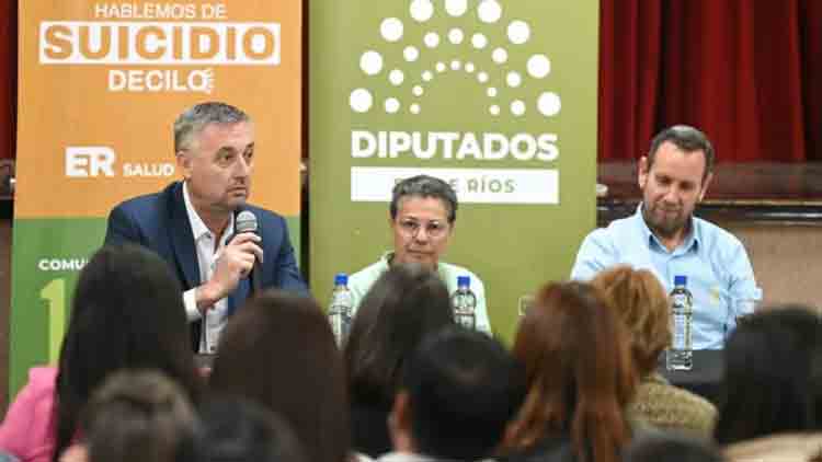 Reordenamiento: Diputados transfirió cargos que irán a fortalecer área de Salud Mental