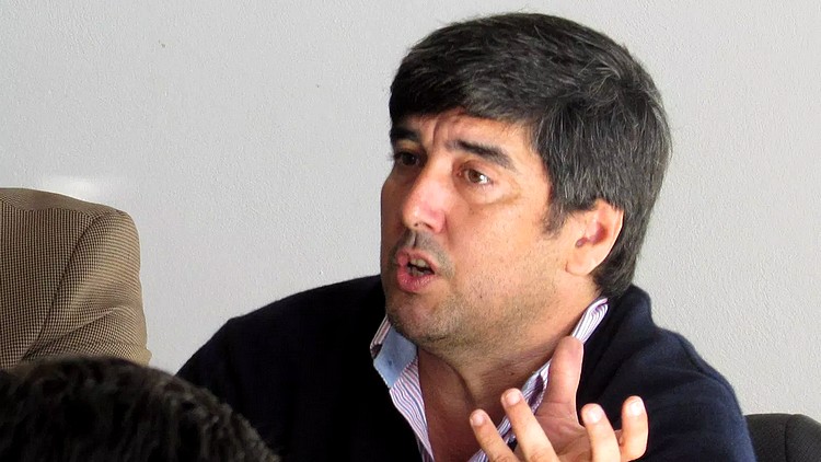 Según Fuertes, el peronismo “no carece de figuras, carece de un plan de gobierno”