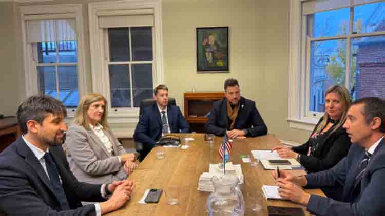 Paraná:  Romero gestionó ante organismos internacionales financiamiento para obras estratégicas