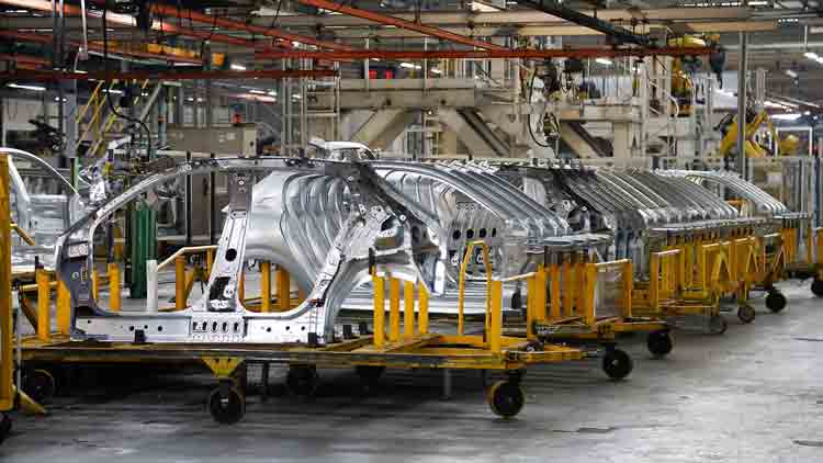 Peugeot paraliza la producción un mes y adelanta vacaciones en su planta de El Palomar