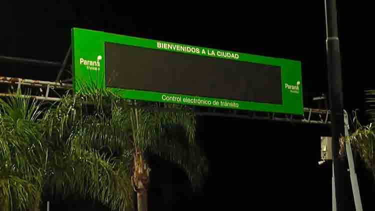 Seguridad vial: controlarán la velocidad en acceso a Paraná con un lector de patente