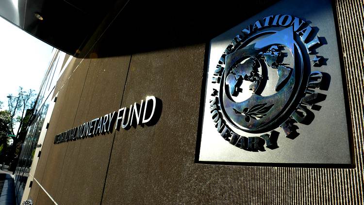 El FMI celebró las medidas del Gobierno para `reconstituir los colchones de reservas`