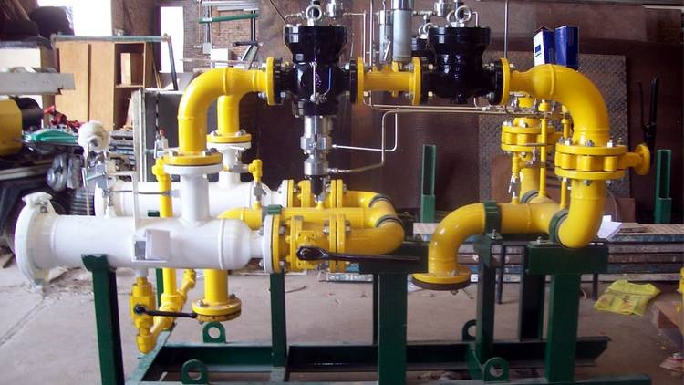 Gas: prorrogaron la emergencia energética hasta 2027 y cambios en la importación de GNL