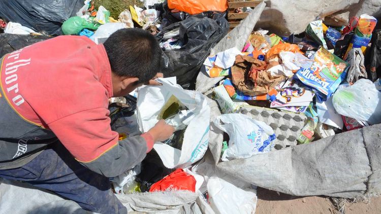 La UCA reveló que 1 de cada 5 argentinos es indigente y más de la mitad del país es pobre