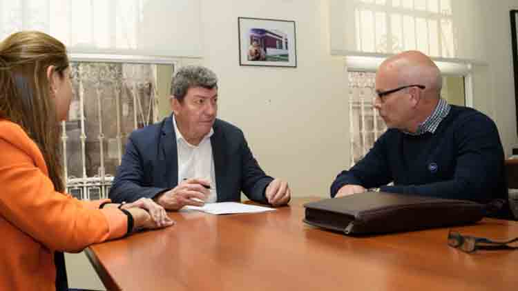 Firman convenio para garantizar el acceso a la vivienda a personas con discapacidad