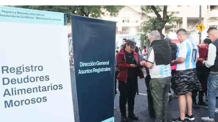 Avanza `freno a deudores alimentarios`: Media sanción a proyecto que los excluye de espectáculos deportivos