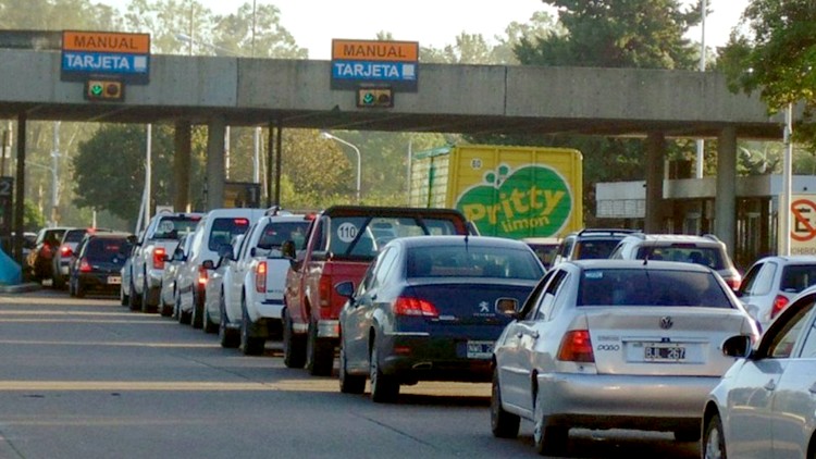 Senadores piden al Ejecutivo conocer mecanismos de control de altura de  vehículos en el Túnel