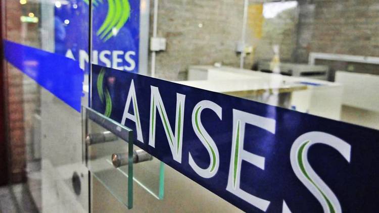 Bancos y fintech manejarán dineros de Anses para Fondos de Despidos