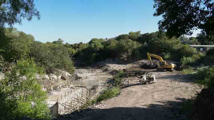 Obra en arroyo Colorado que debía financiar Nación ahora la encara la municipalidad de Paraná